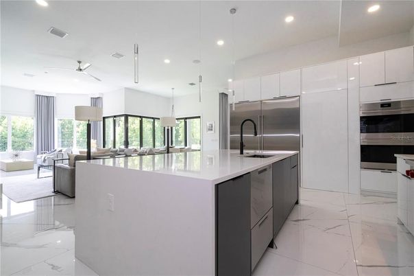 Interior, Kitchen, Living room, Marble, Pendant Lights, Recessed Lighting, Stainless Steel Appliances