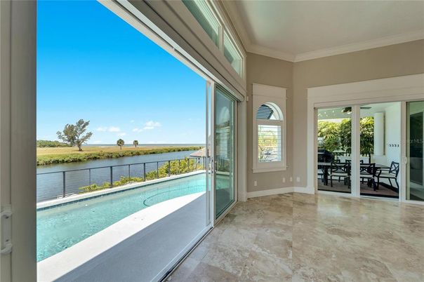 Water, Exterior, Pool, Interior, Other