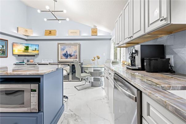 Dining room, Interior, Kitchen, Marble, Pendant Lights, Stainless Steel Appliances