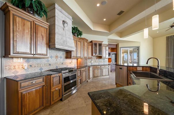 Interior, Kitchen, Pendant Lights, Recessed Lighting, Stainless Steel Appliances