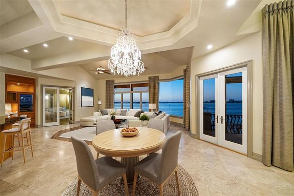 Chandelier, Dining room, Interior, Living room, Recessed Lighting, Water