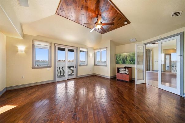 Empty room, Interior, Wood Texture Flooring