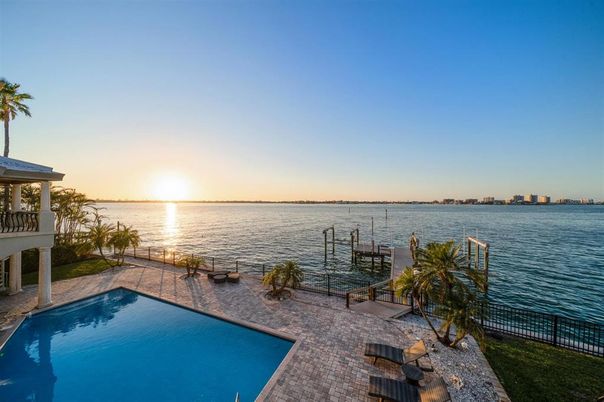 Exterior, Lake, Pool