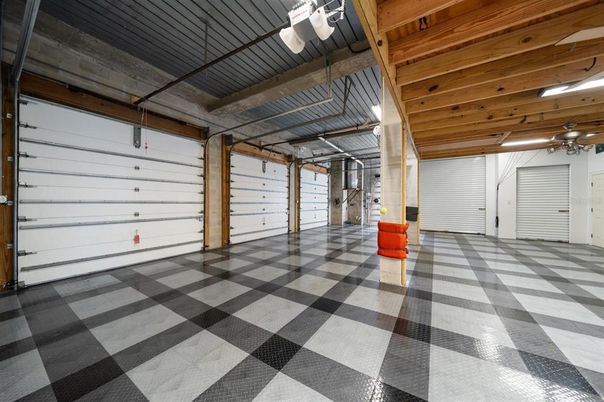 Garage, Interior, Wooden Beams, Wooden Ceilings