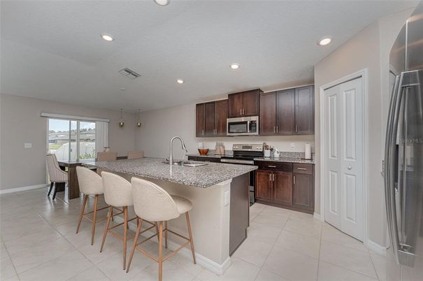 Dining room, Interior, Kitchen, Recessed Lighting, Stainless Steel Appliances