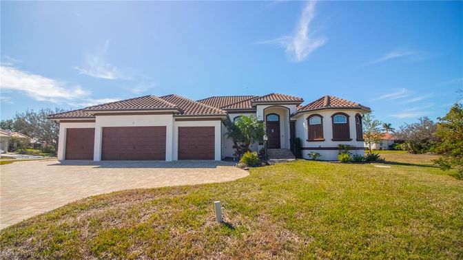 Attached, Backyard, Exterior, Facade, Mediterranean