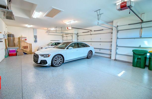 Garage, Interior