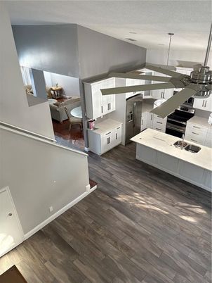 Interior, Kitchen, Pendant Lights, Wood Texture Flooring