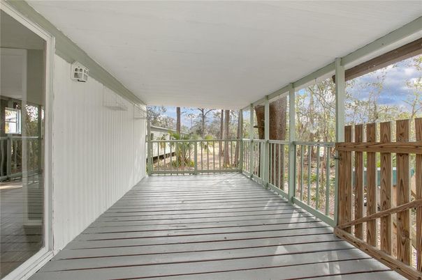 Exterior, Wood Texture Flooring