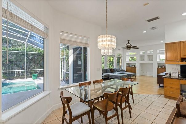 Chandelier, Dining room, Interior, Living room, Recessed Lighting, Wood Texture Flooring