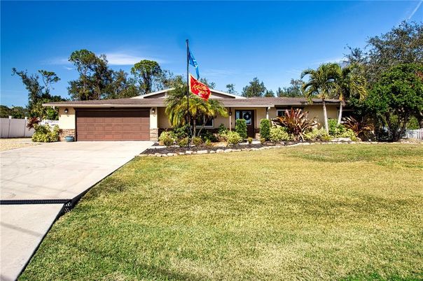 Attached, Backyard, Exterior, Facade, Ranch