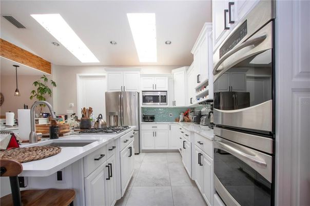 Interior, Kitchen, Pendant Lights, Recessed Lighting, Stainless Steel Appliances