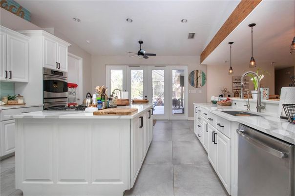 Interior, Kitchen, Pendant Lights, Recessed Lighting, Wooden Beams