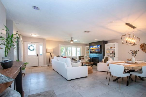 Dining room, Fireplace, Interior, Living room, Pendant Lights, Recessed Lighting