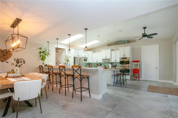 Dining room, Interior, Kitchen, Pendant Lights, Recessed Lighting