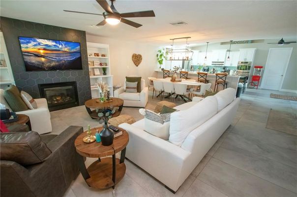Dining room, Fireplace, Interior, Kitchen, Living room, Pendant Lights