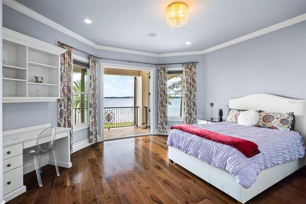 Bedroom, Home Office, Interior, Recessed Lighting, Water, Wood Texture Flooring