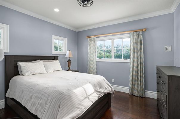 Bedroom, Interior, Recessed Lighting, Wood Texture Flooring