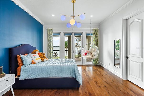Bedroom, Interior, Pendant Lights, Recessed Lighting, Wood Texture Flooring