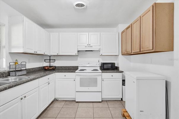 Interior, Kitchen, Washer