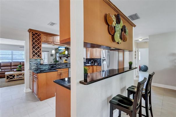 Interior, Kitchen, Living room, Stainless Steel Appliances