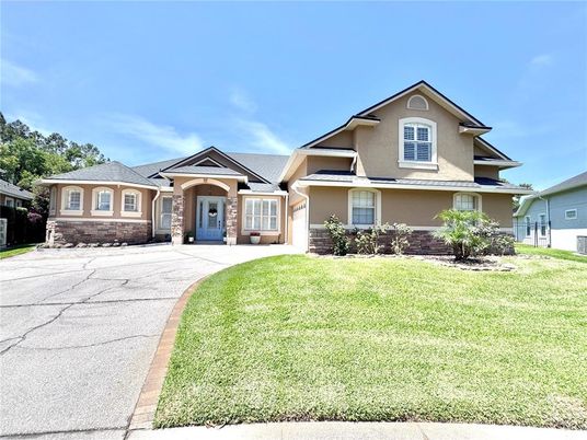 Backyard, Exterior, Facade, American Craftsman