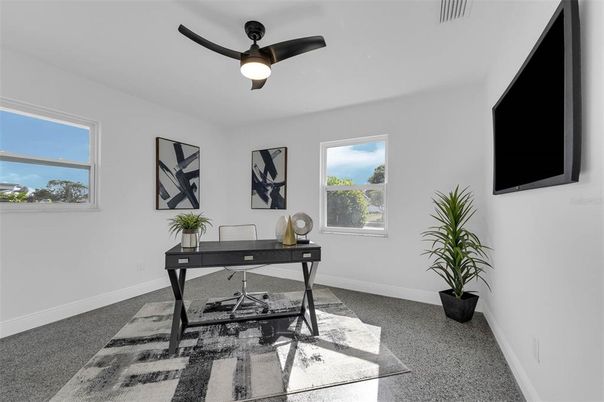 Home Office, Interior