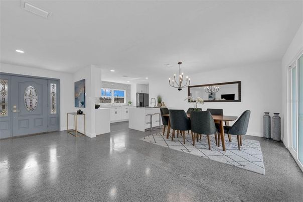 Chandelier, Dining room, Interior, Kitchen, Pendant Lights, Recessed Lighting
