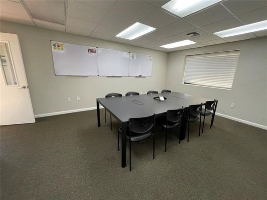 Dining room, Interior, Recessed Lighting