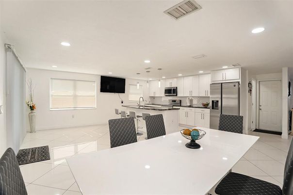 Interior, Kitchen, Pendant Lights, Recessed Lighting, Stainless Steel Appliances