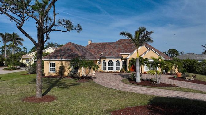 Backyard, Exterior, Facade, Tudor Revival