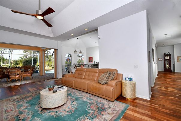 Dining room, Interior, Living room, Pendant Lights, Recessed Lighting, Wood Texture Flooring