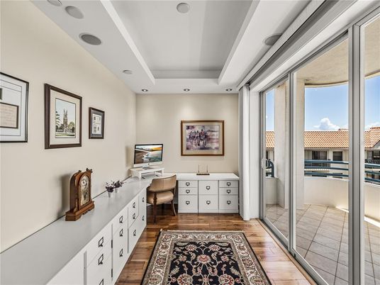 Home Office, Interior, Recessed Lighting, Wood Texture Flooring