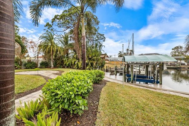 Backyard, Exterior, Lake