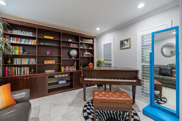 Interior, Piano, Recessed Lighting