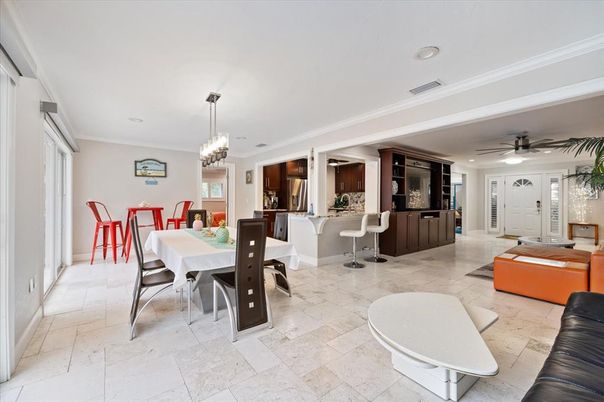 Chandelier, Dining room, Interior, Living room, Recessed Lighting