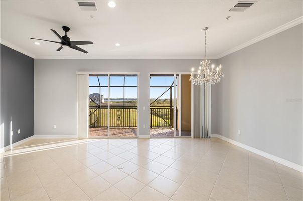 Chandelier, Empty room, Interior, Recessed Lighting