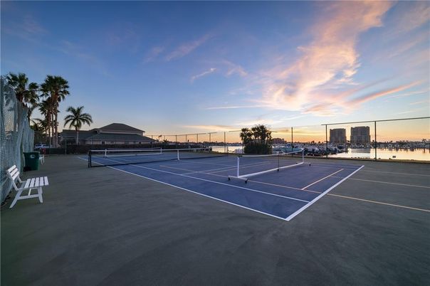 Exterior, Tennis Courts