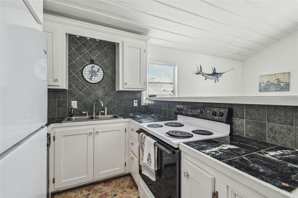 Interior, Kitchen, Tile Countertops