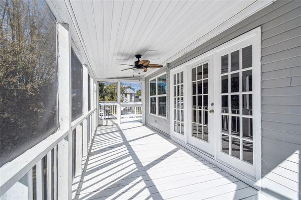 Exterior, Interior, Sun Room
