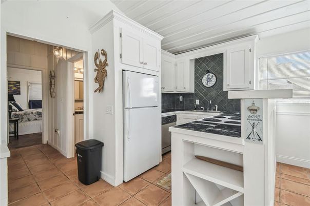 Interior, Kitchen