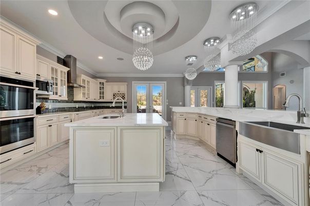 Chandelier, Interior, Kitchen, Marble, Pendant Lights, Recessed Lighting, Stainless Steel Appliances
