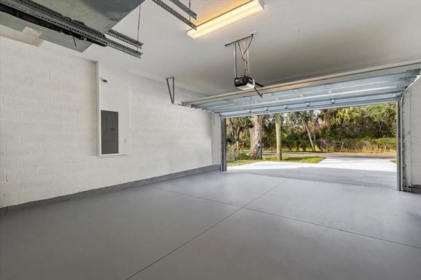 Garage, Interior