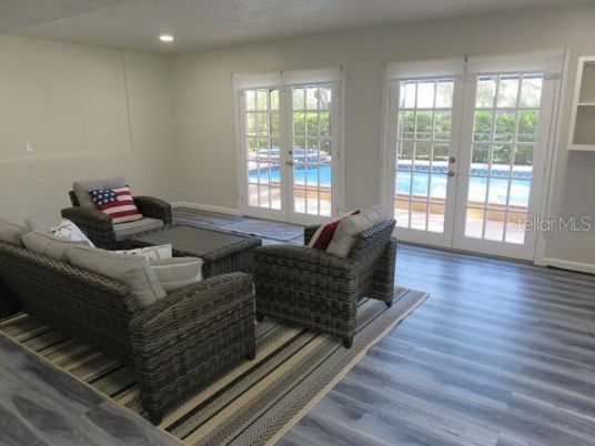 Interior, Living room, Recessed Lighting, Wood Texture Flooring