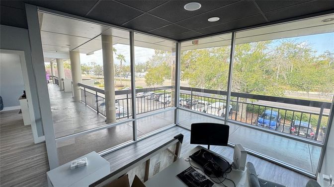 Interior, Sun Room, Wood Texture Flooring
