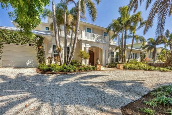 Backyard, Exterior, Facade, Mediterranean