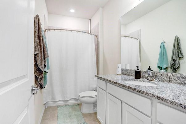 Bathroom, Interior, Recessed Lighting