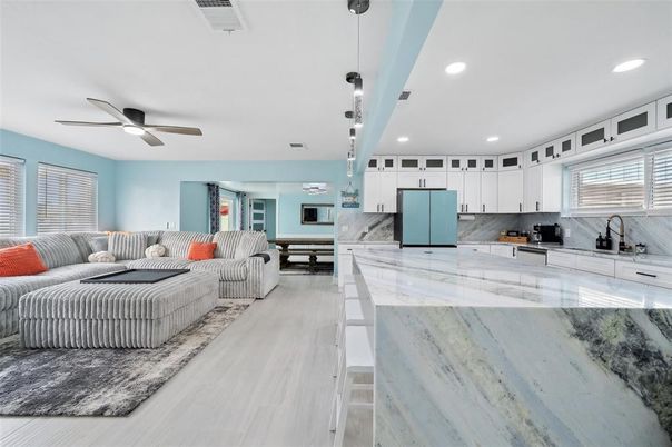 Interior, Kitchen, Living room, Pendant Lights, Recessed Lighting, Wood Texture Flooring