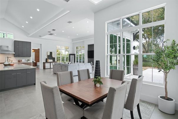 Dining room, Interior, Kitchen, Recessed Lighting