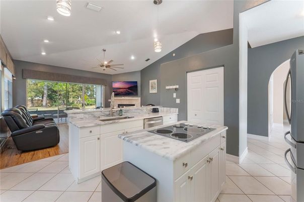 Interior, Kitchen, Living room, Pendant Lights, Recessed Lighting, Wood Texture Flooring